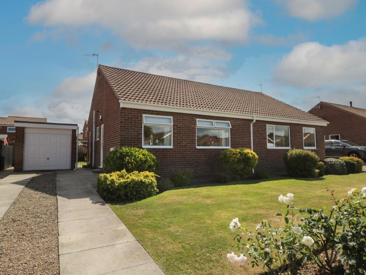 Rose Bungalow Whitby Eksteriør billede